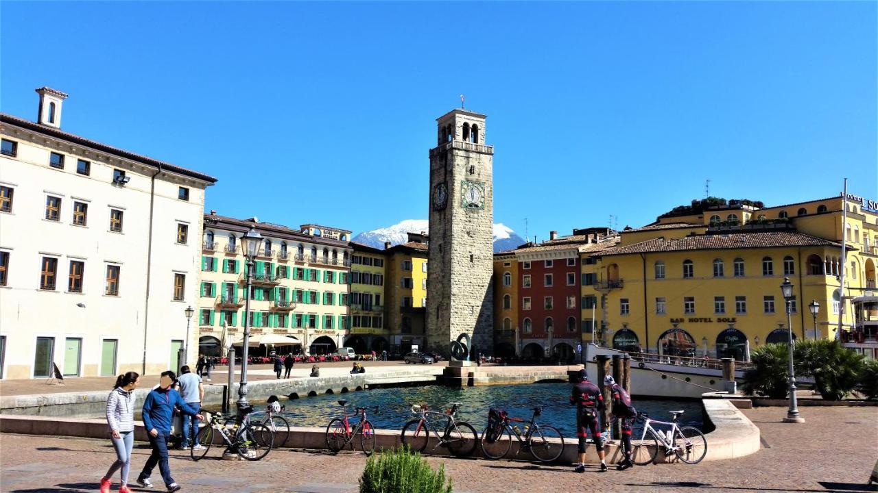 Loft Martini Apartman Riva del Garda Kültér fotó